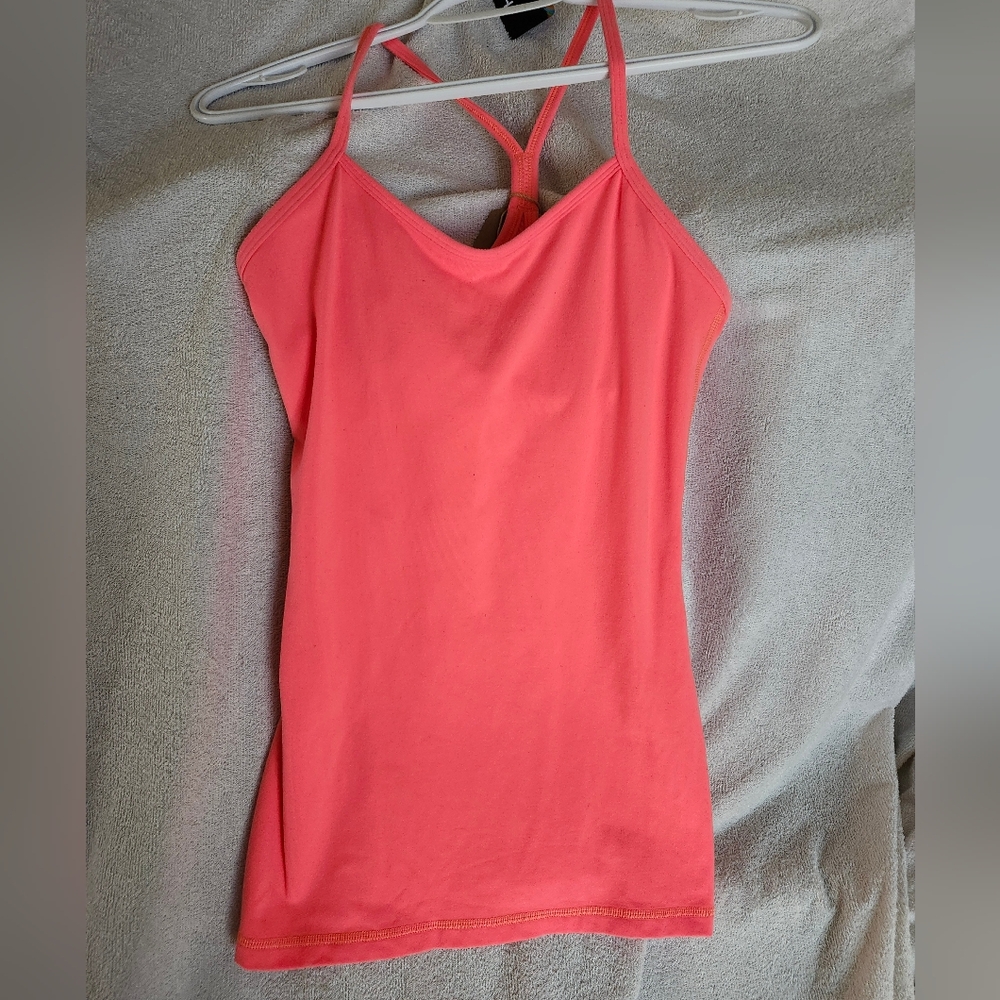 71. 🍋 Lululemon Power Pose Tank 🍋